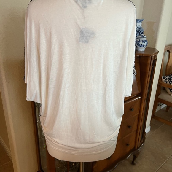 Express Top - Picture 4 of 4